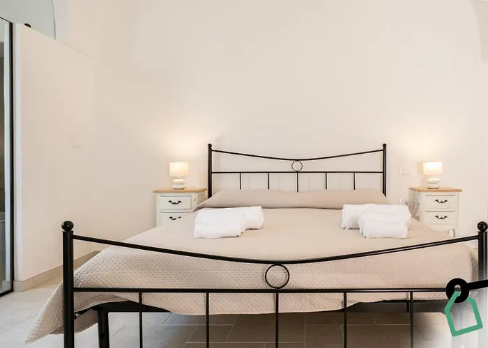 Hotiday Castello Апарт-готель Галліполі